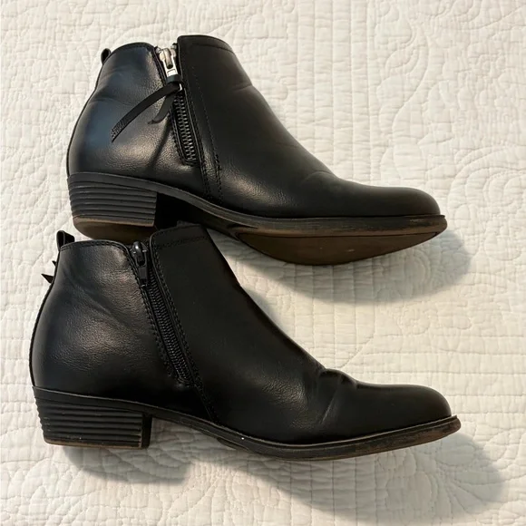 🍊Black Vegan Leather Ankle Boots Size 8🍊 - Picture 4 of 8
